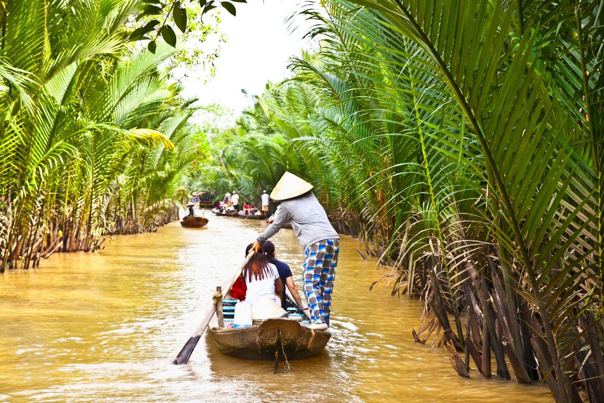rameuse dans le delta du mekong