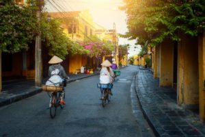 vélos dans les rues de Hoi An